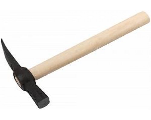Молоток кирочка-каменьщика Горизонт 400гр деревянная ручка